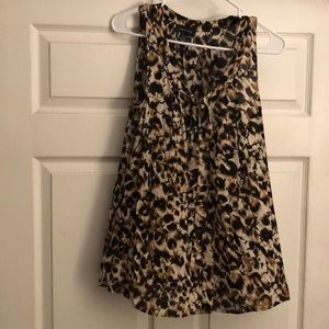 Leopard print top